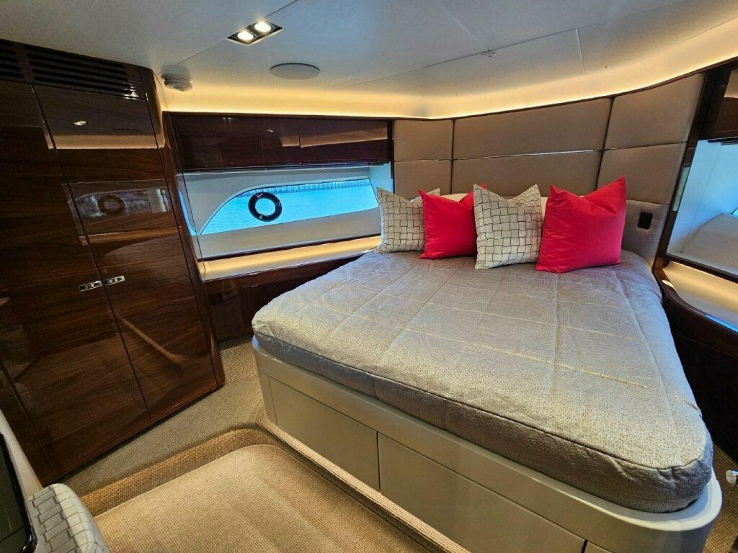 Slide: The Image of Stateroom 2020 Y78 Motor Yacht Escape - 4726476