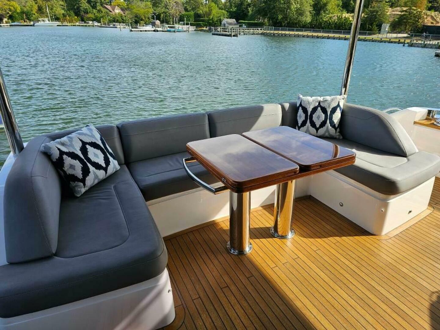 Slide: The Image of Cockpit 2020 Y78 Motor Yacht Escape - 4726489