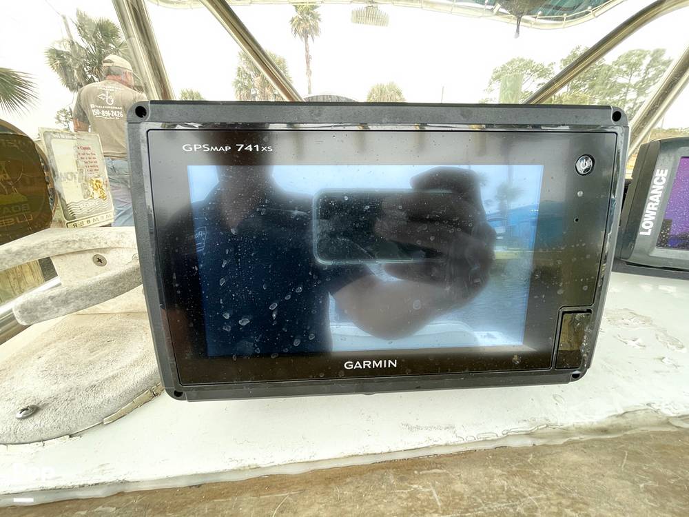Slide: The Image of GPS / Fishfinder - 13885020