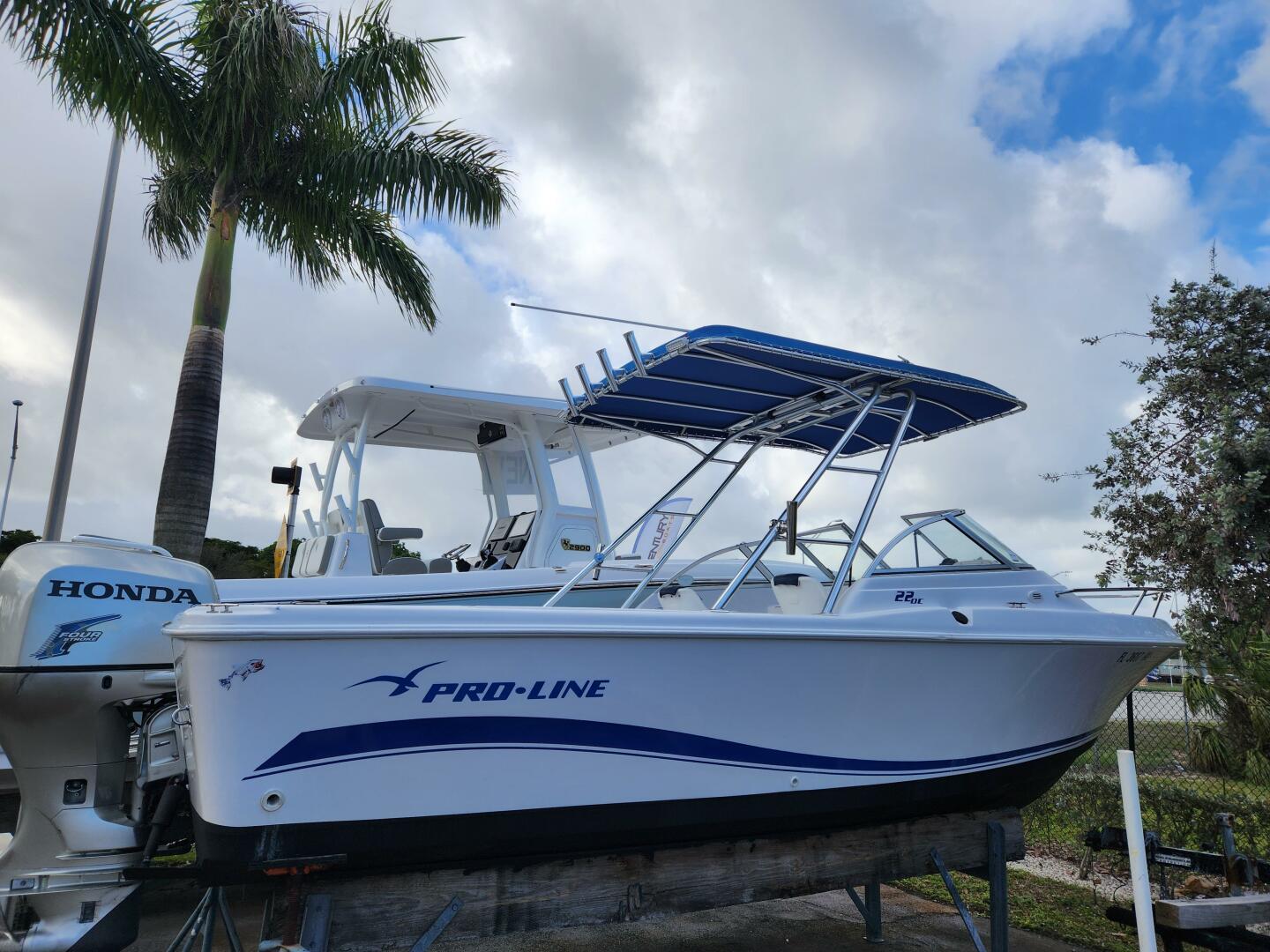 Slide: The Image of Pro-Line 22 Dual Console 2004 - 4209735