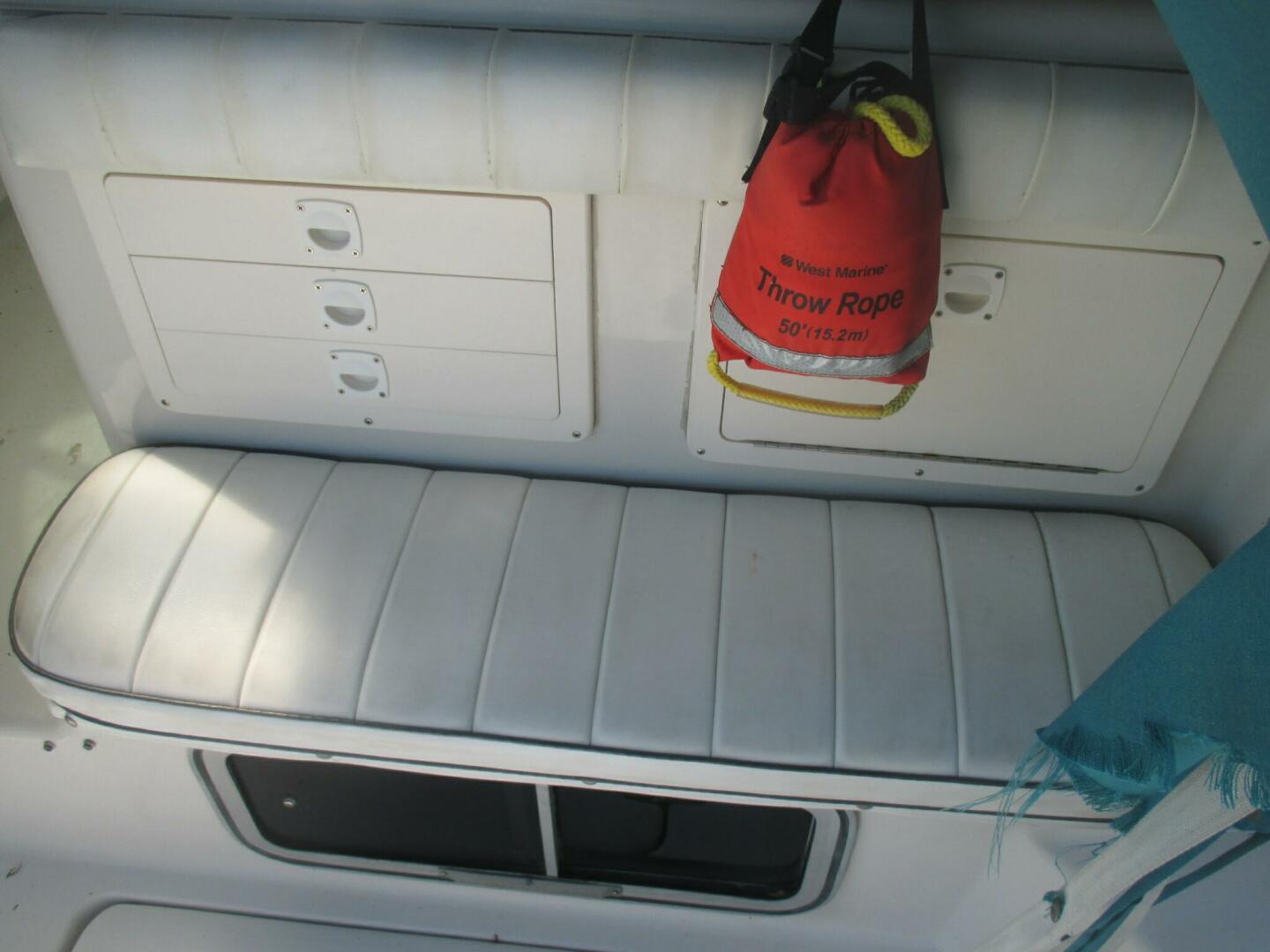 Slide: The Image of Tackle Box - 4571482