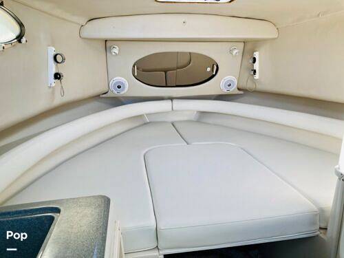 Slide: The Image of Pro-Line 2950 Mid Cabin 1996 - 33