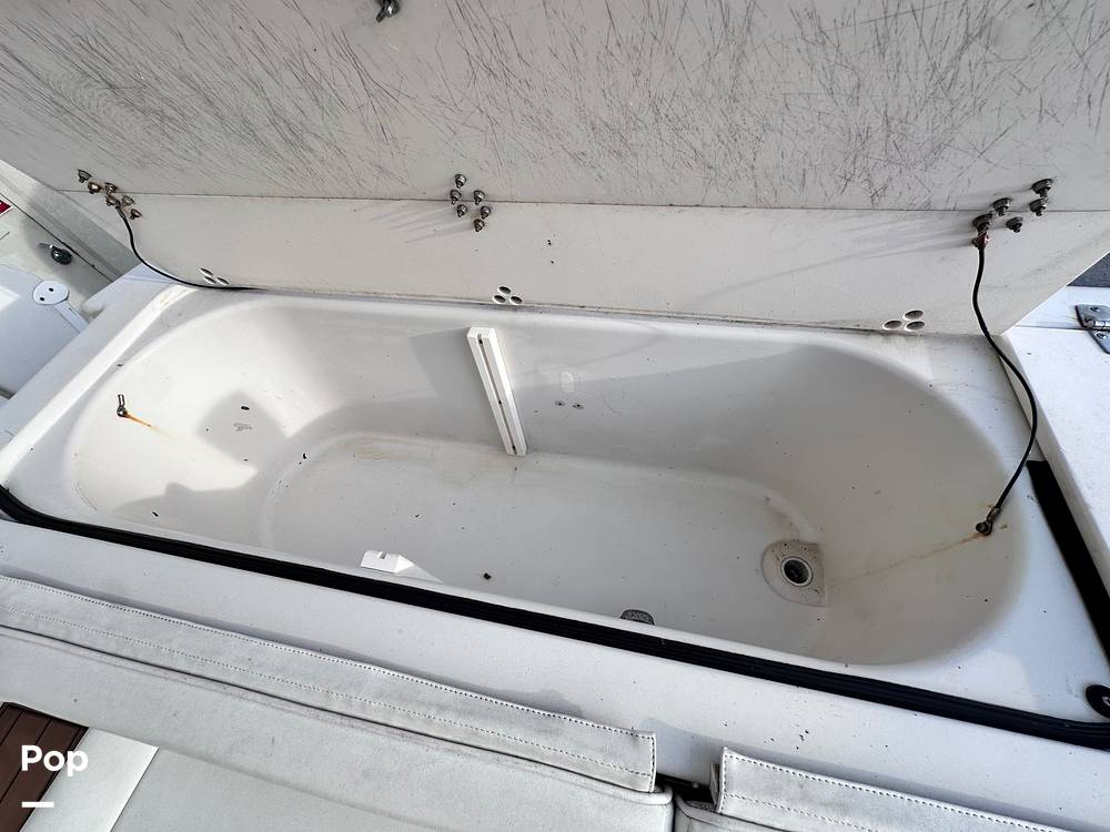Slide: The Image of Pro-Line 2950 Mid Cabin 1996 - 76