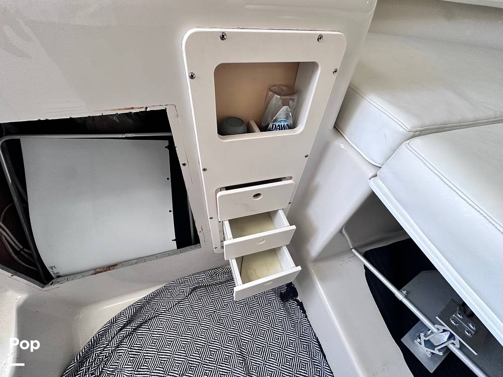 Slide: The Image of Pro-Line 2950 Mid Cabin 1996 - 78