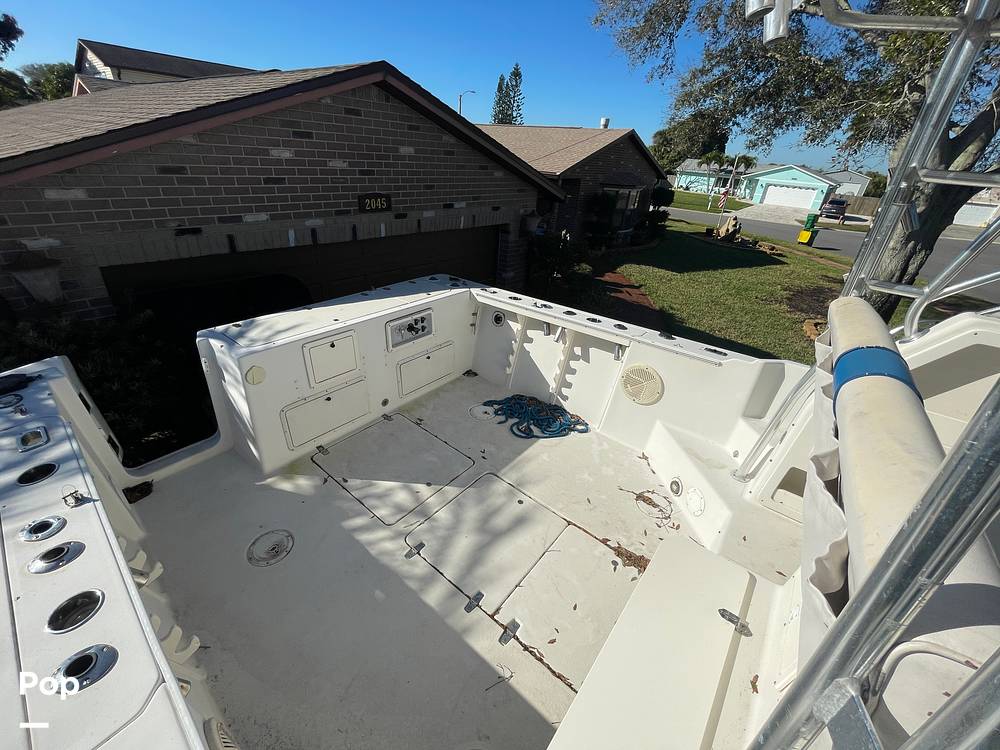 Slide: The Image of Pro-Line 2950 Mid Cabin 1998 - 15058096
