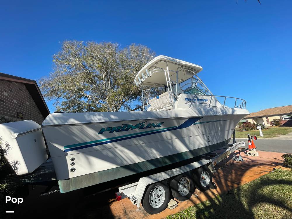Slide: The Image of Pro-Line 2950 Mid Cabin 1998 - 15058001