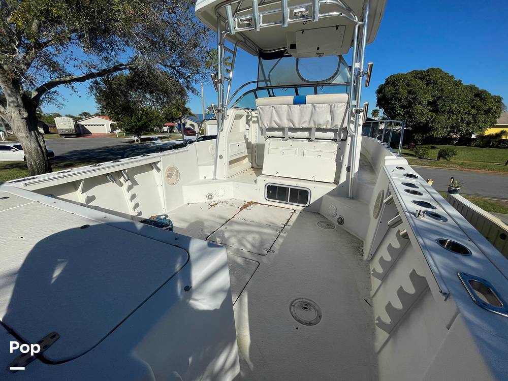 Slide: The Image of Pro-Line 2950 Mid Cabin 1998 - 15058011