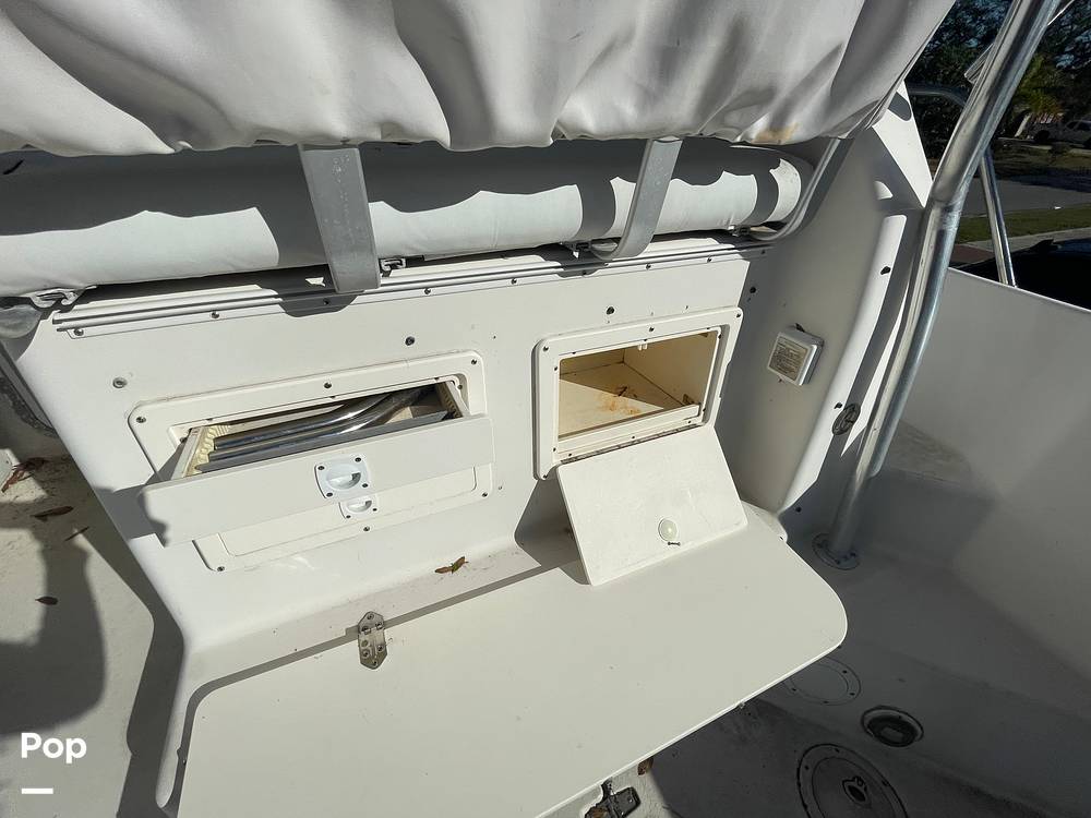 Slide: The Image of Pro-Line 2950 Mid Cabin 1998 - 15058031