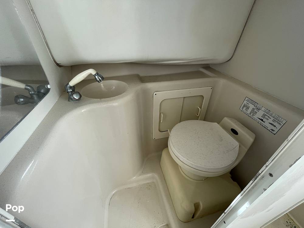 Slide: The Image of Pro-Line 2950 Mid Cabin 1998 - 15058070