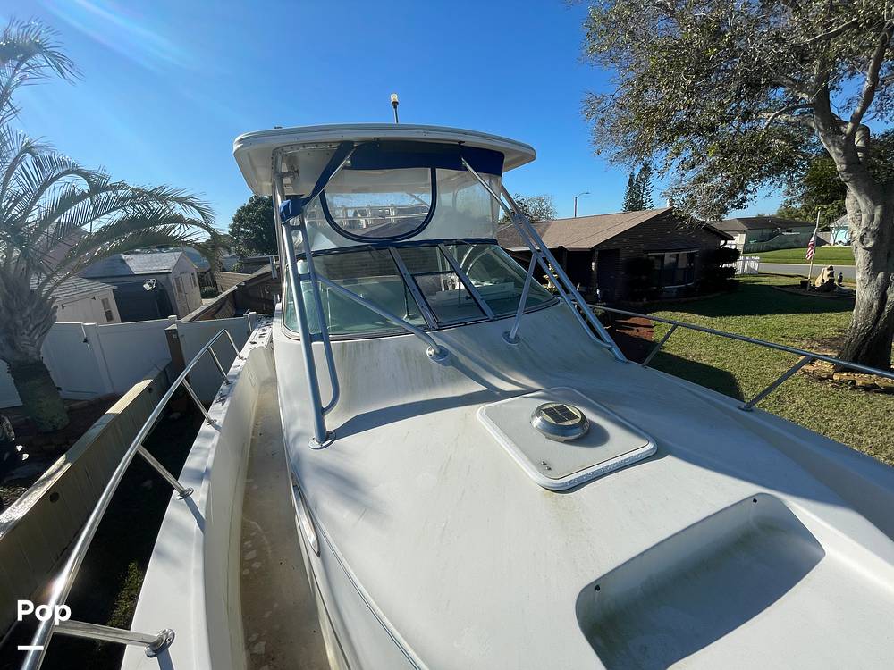 Slide: The Image of Pro-Line 2950 Mid Cabin 1998 - 15058090