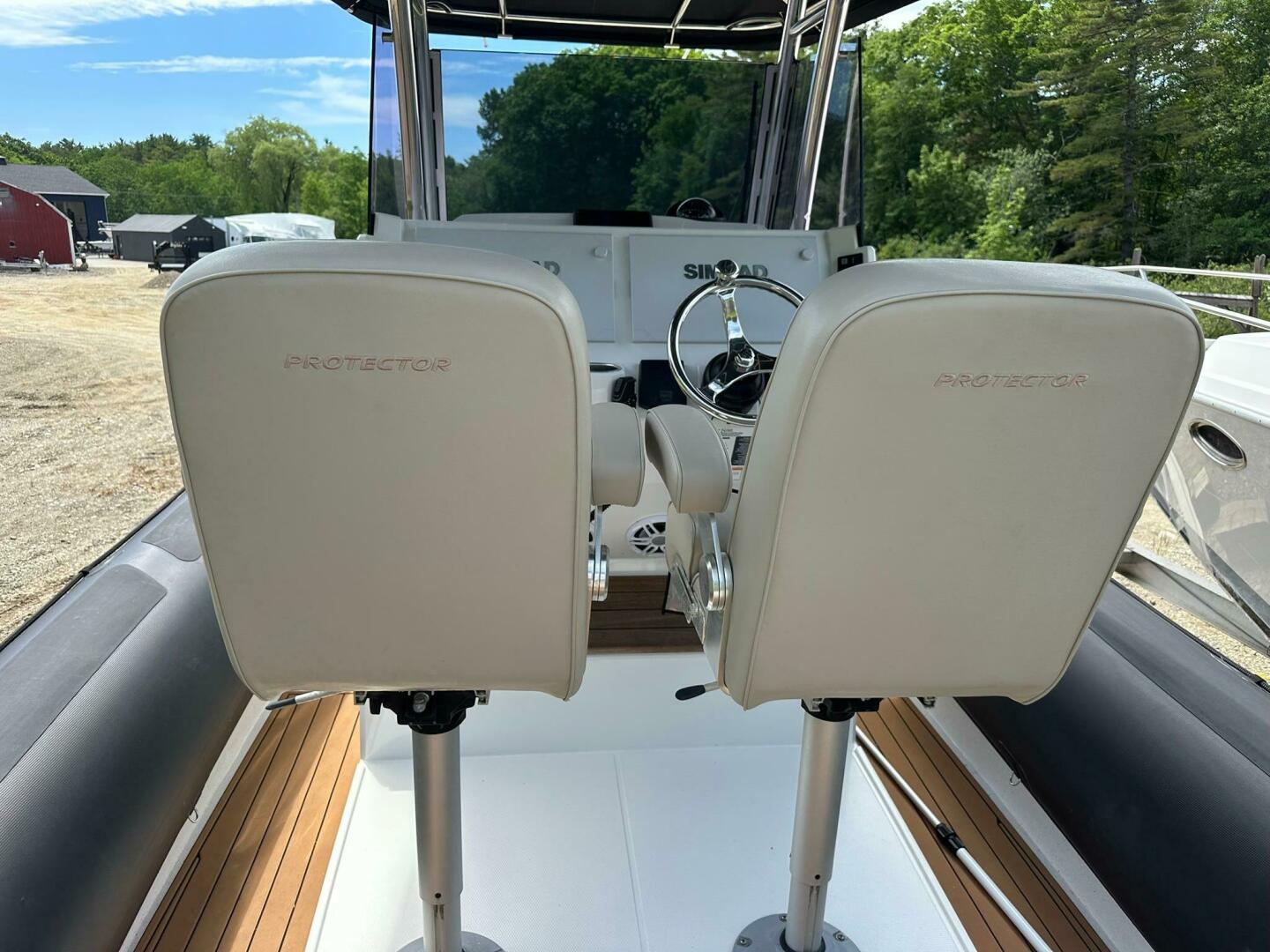 Slide: The Image of Protector 250 Chase 2021 - 5466228