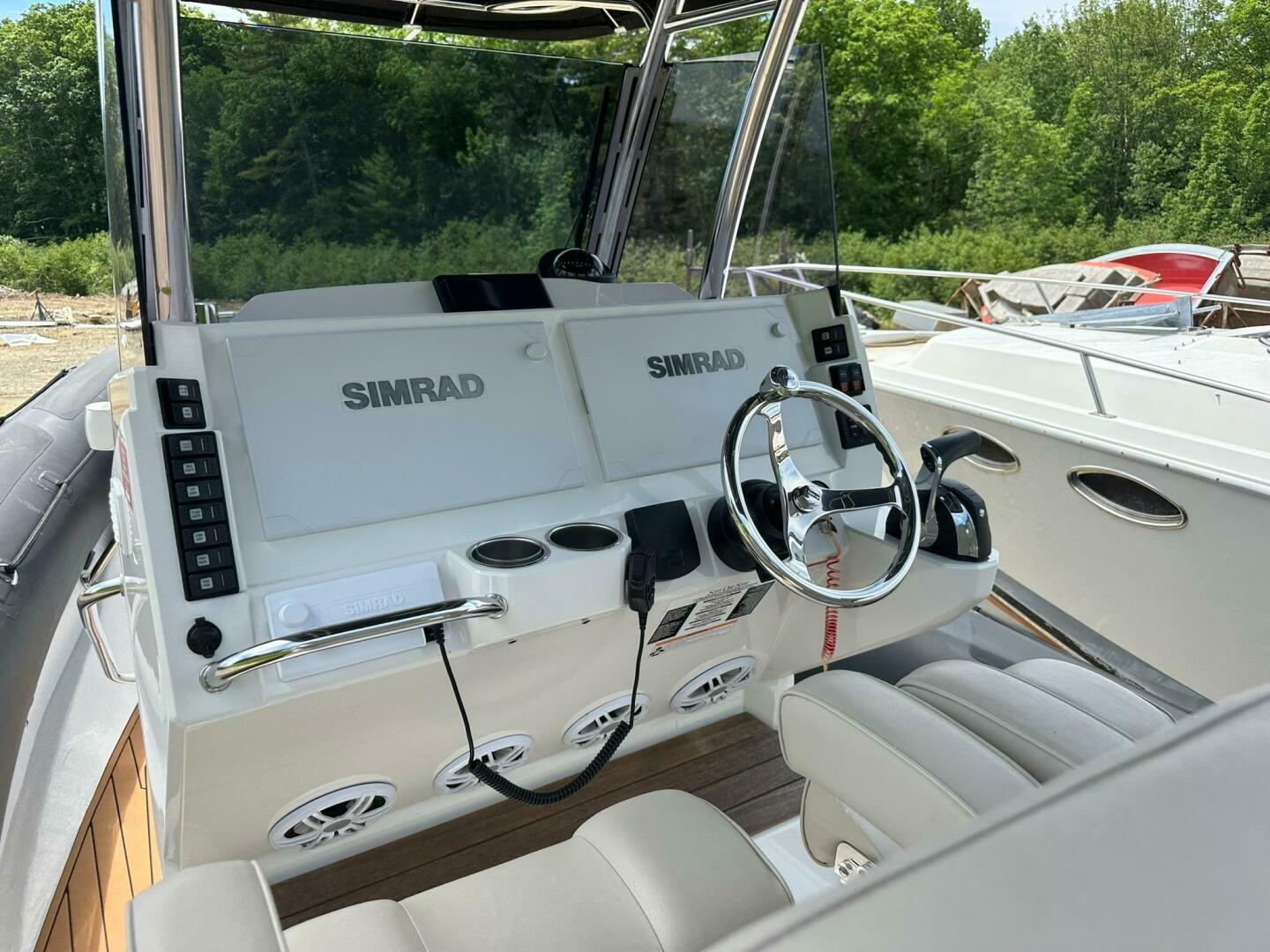 Slide: The Image of Protector 250 Chase 2021 - 5466229