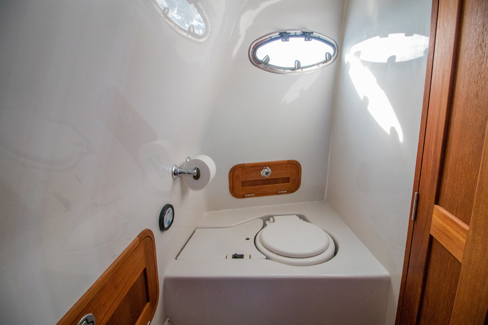 Slide: The Image of Protector 35 2009 - 3194560