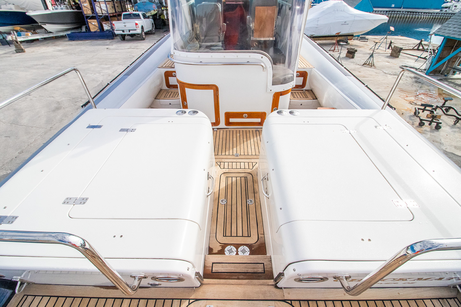 Slide: The Image of Protector 35 2009 - 3194583