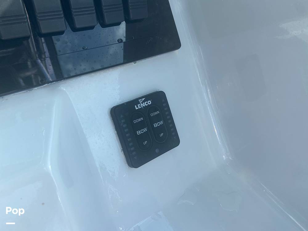 Slide: The Image of Pursuit 2350 1990 - 15642407