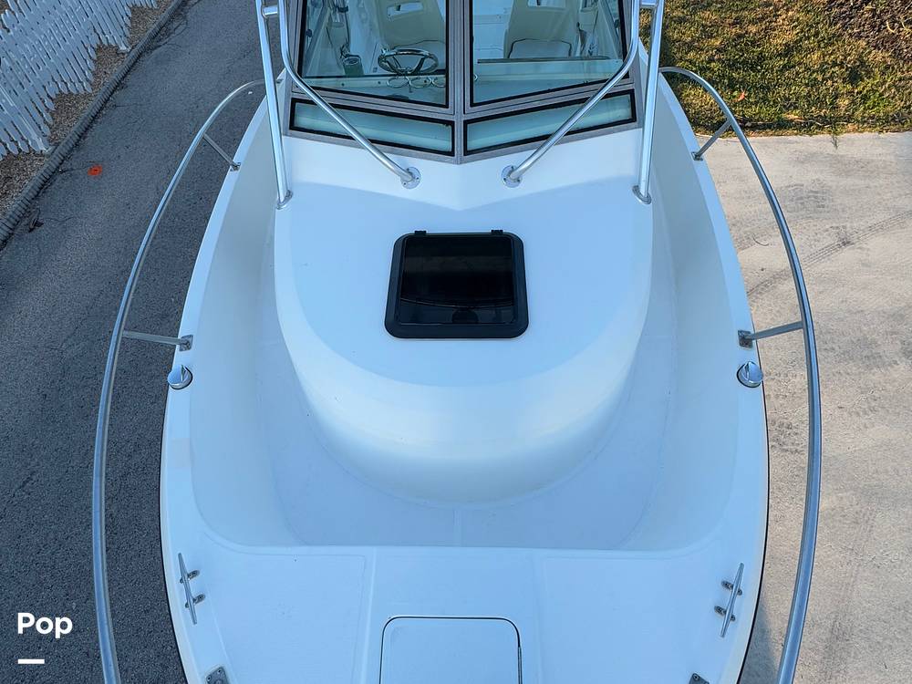 Slide: The Image of Seller's Photo - 15642435