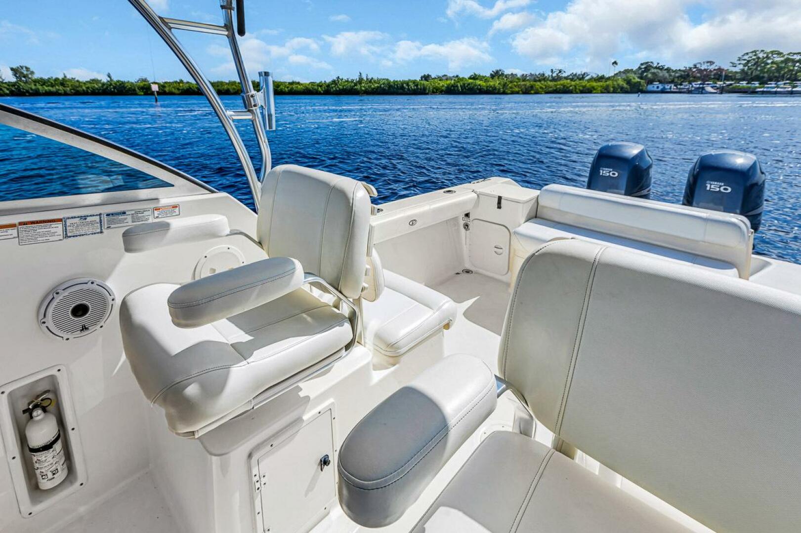 Slide: The Image of Pursuit 2570 Offshore 2006 - 4645014