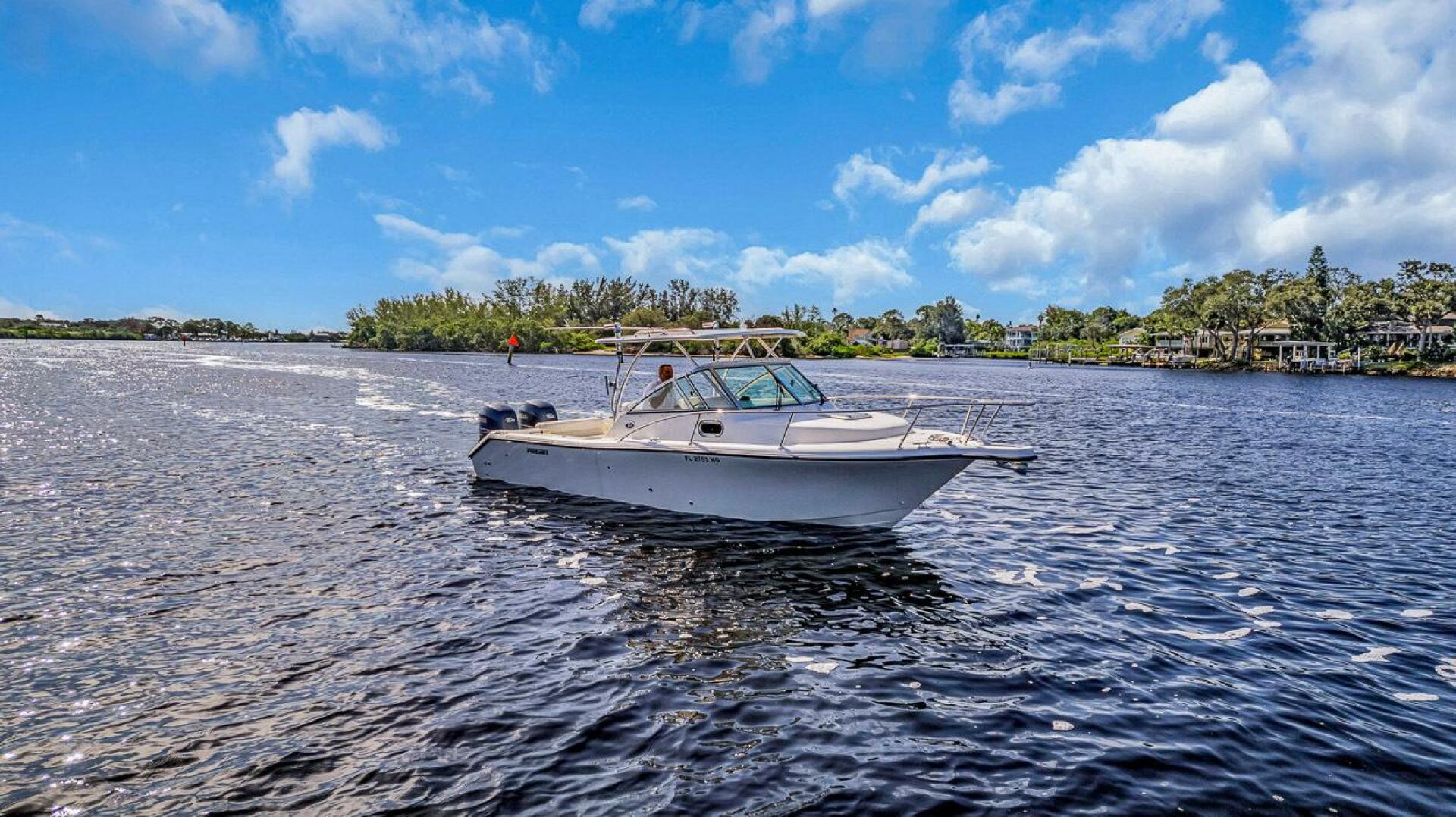 Slide: The Image of Pursuit 2570 Offshore 2006 - 4645020
