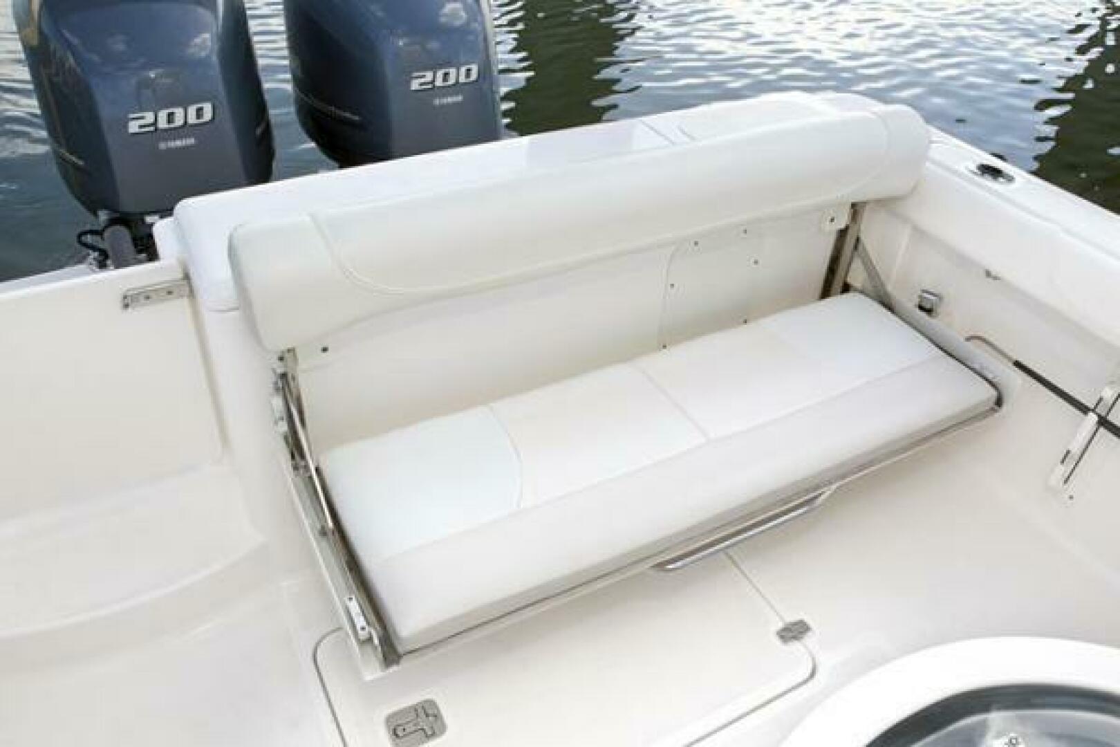 Slide: The Image of Pursuit 260 Center Console 2014 - 4583624