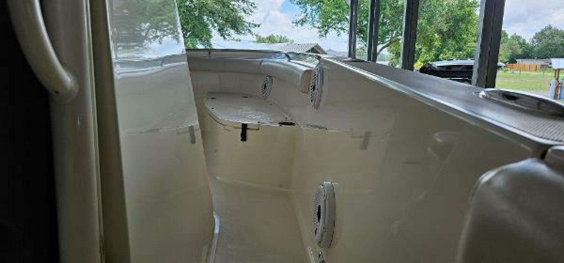 Slide: The Image of Pursuit 260 Center Console 2014 - 4583581