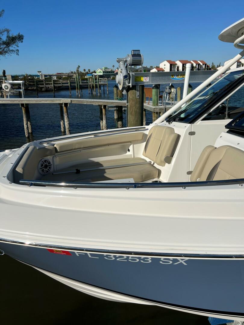 Slide: The Image of Pursuit 266 Dual Console 2021 - 4890726
