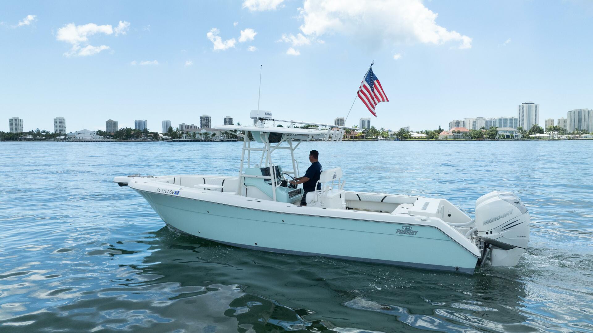 Slide: The Image of Pursuit 2870 Center Console 2000 - 4577701