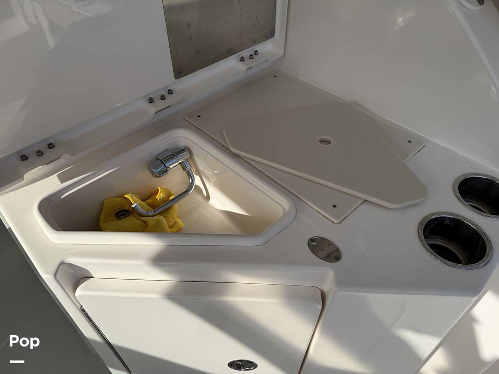 Slide: The Image of Cockpit Serving Center With Sink - 15317192