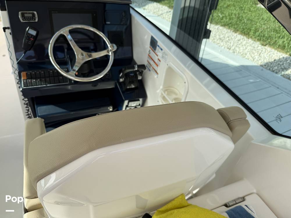 Slide: The Image of Comfortable Mulit Position Helm The Way The Captain Wants - 15317197