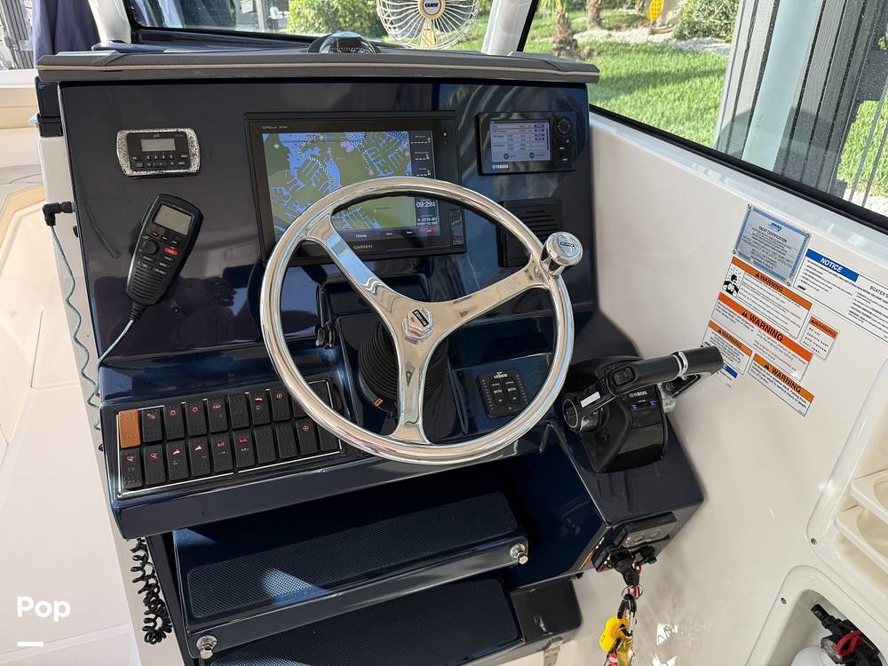 Slide: The Image of Pursuit 295DC 2017 - 15317269