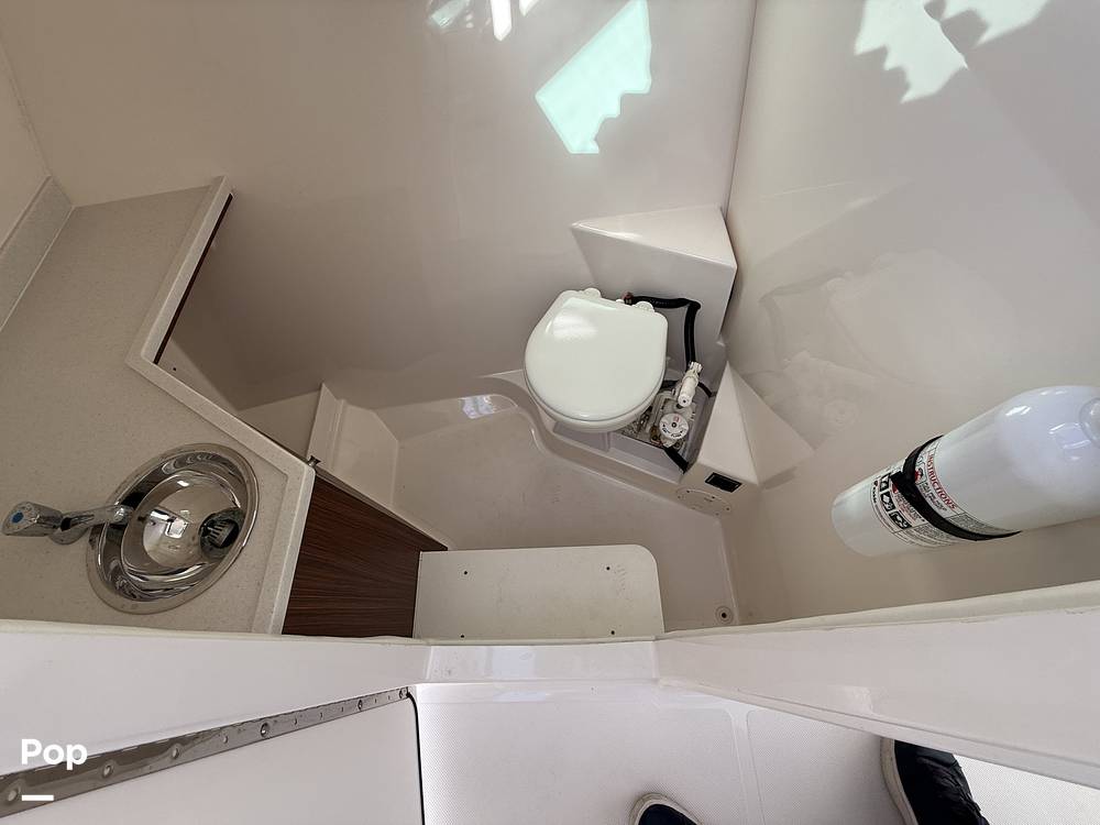 Slide: The Image of Easily Accessed Head Is Very Roomy And Private - 15317246