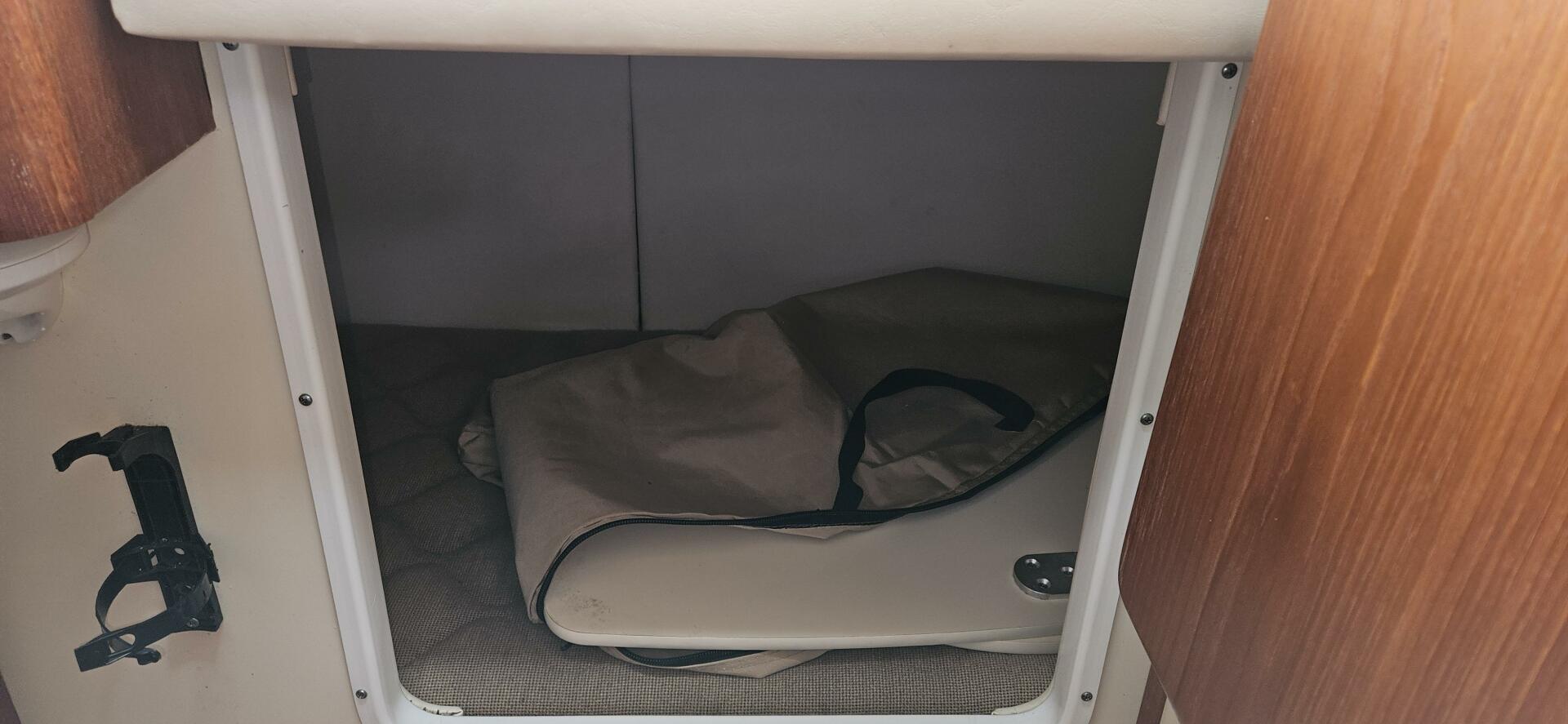 Slide: The Image of Pursuit 3070 Offshore 2006 - 5182486