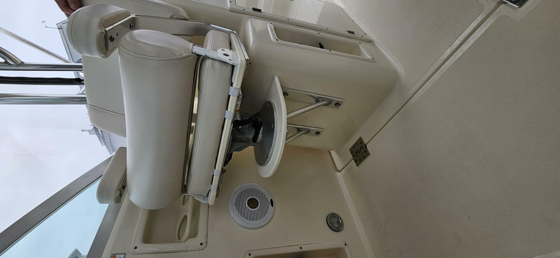 Slide: The Image of Pursuit 3070 Offshore 2006 - 5182488