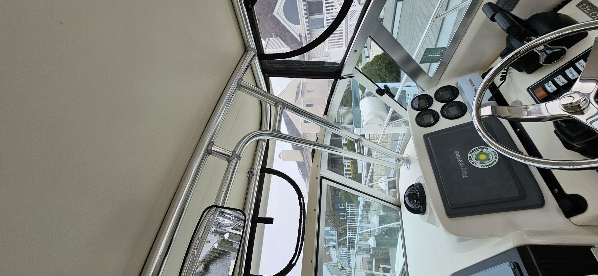 Slide: The Image of Pursuit 3070 Offshore 2006 - 5182490