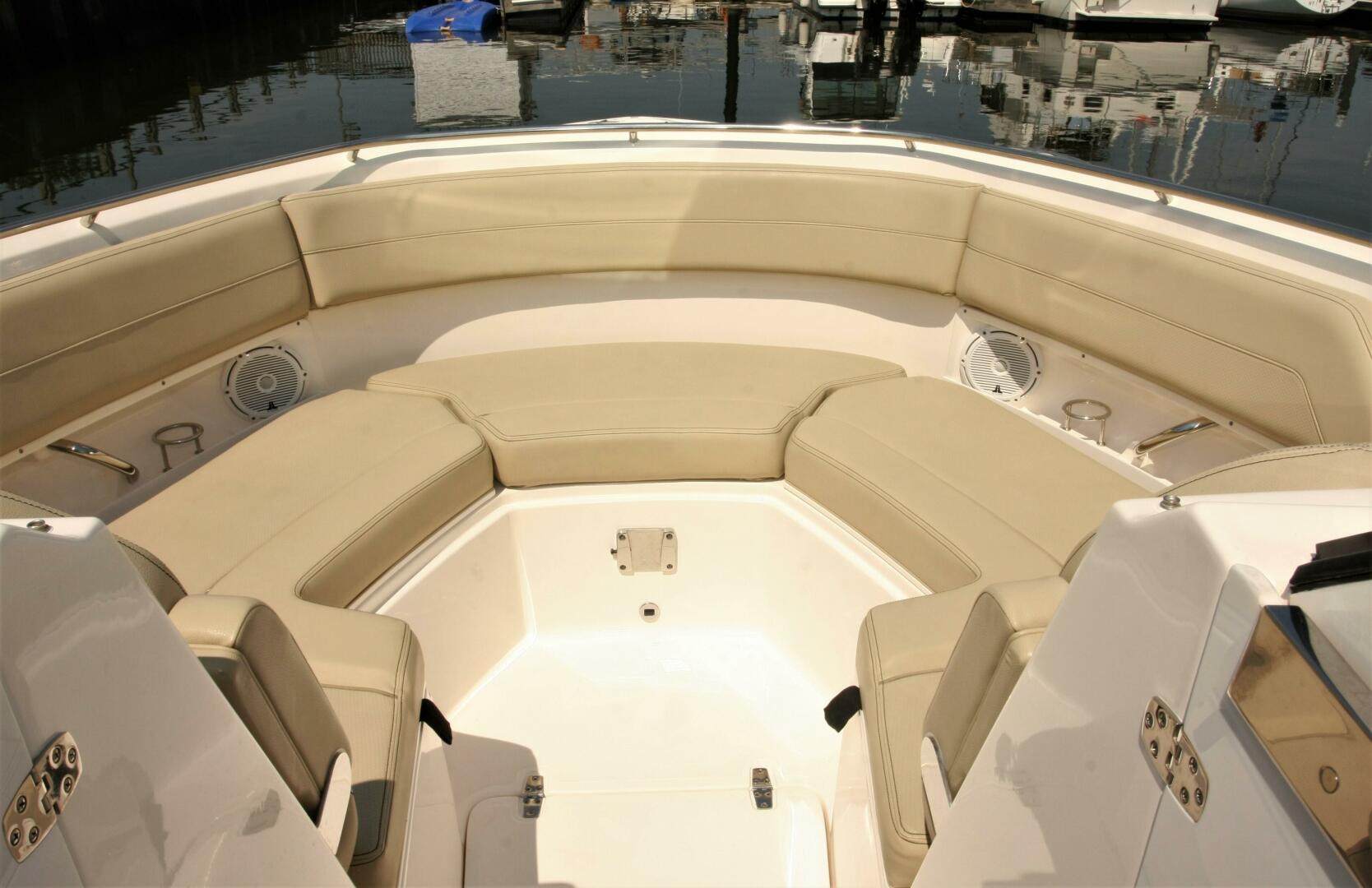 Slide: The Image of Pursuit 325 Dual Console 2018 - 4480829