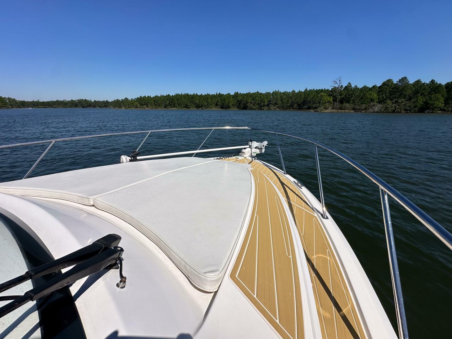 Slide: The Image of 2016 Pursuit 325 Offshore  - 4711643