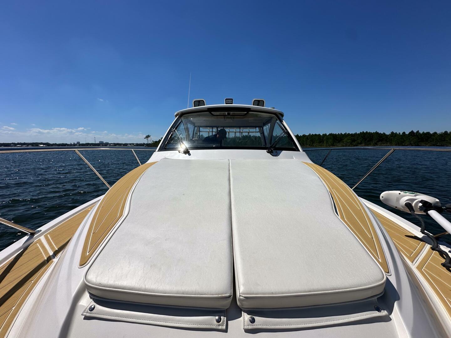 Slide: The Image of 2016 Pursuit 325 Offshore  - 4711645