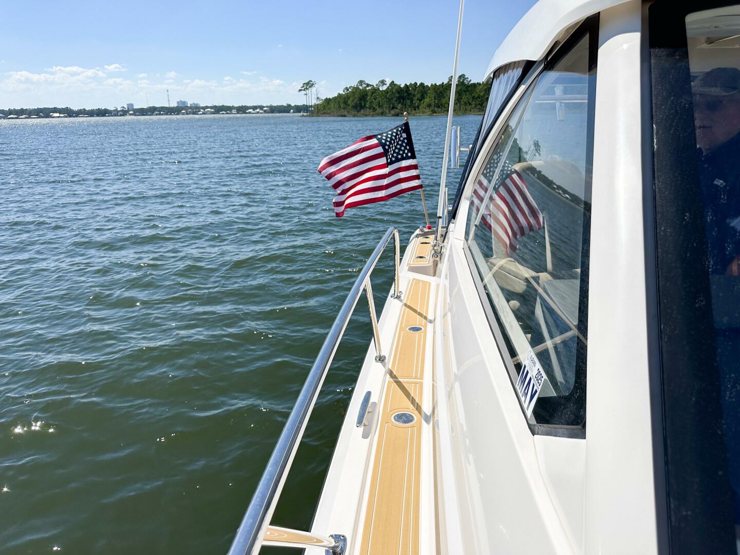 Slide: The Image of 2016 Pursuit 325 Offshore  - 4711649