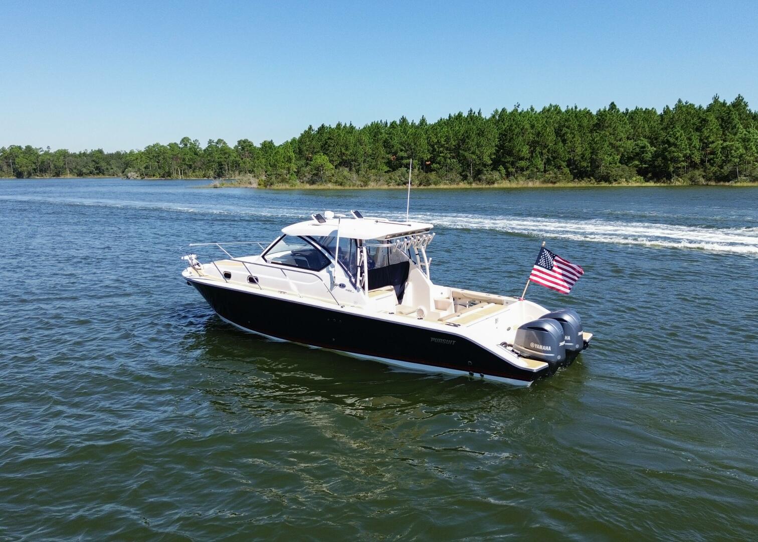 Slide: The Image of 2016 Pursuit 325 Offshore  - 4711656