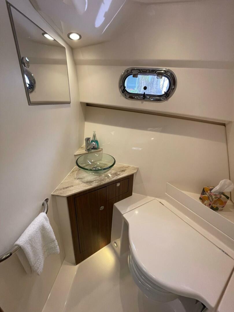 Slide: The Image of Pursuit 32 False Echoes- Head 2017 32 Pursuit 325 OS False Echoes - 5507416