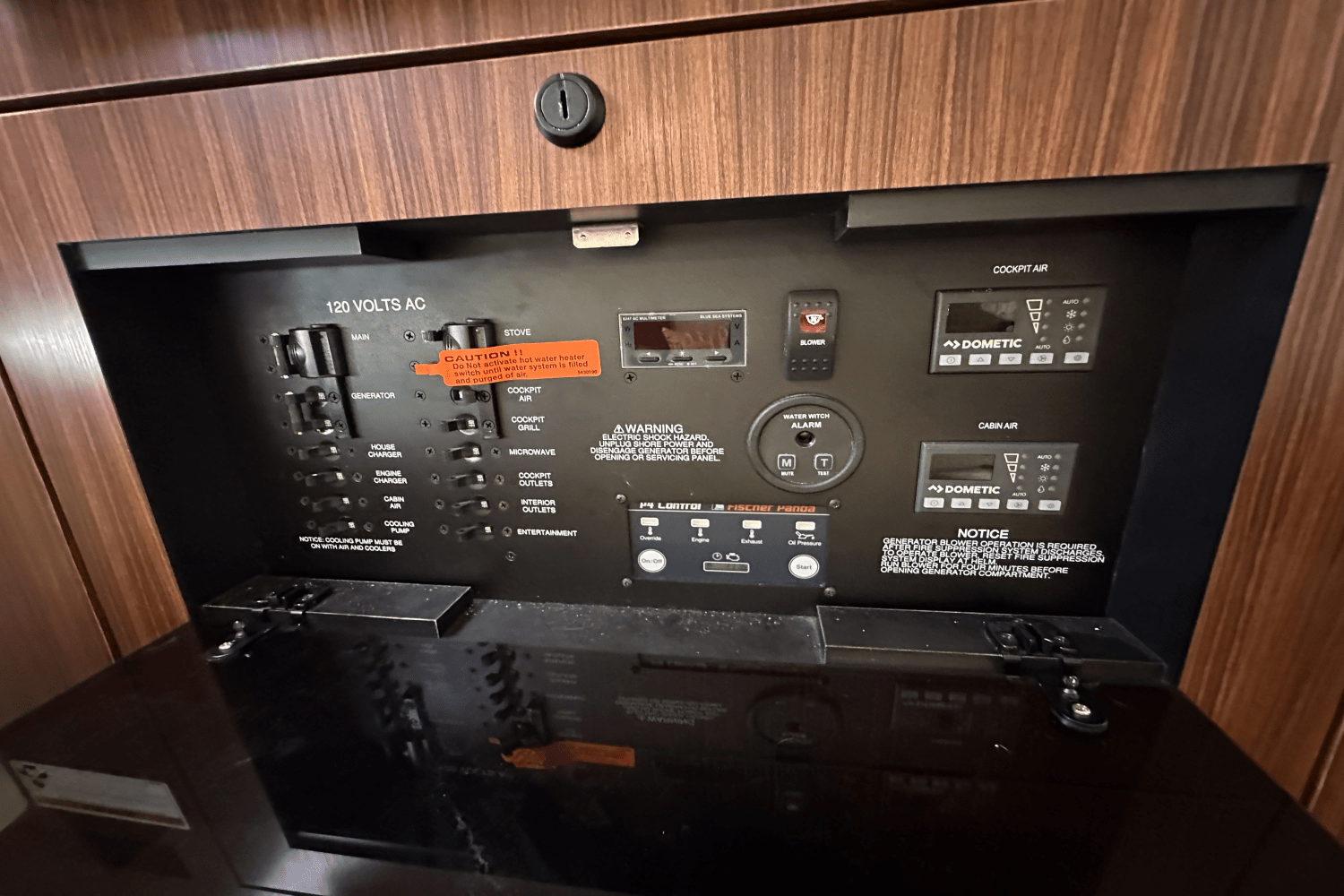 Slide: The Image of Pursuit 325 OS 2022 - 31