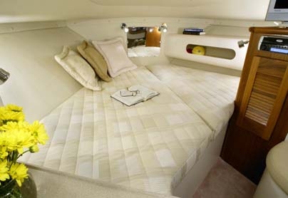 Slide: The Image of Pursuit 3370 Offshore 2006 - 1