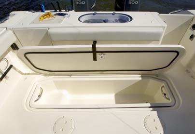 Slide: The Image of Pursuit 3370 Offshore 2006 - 10