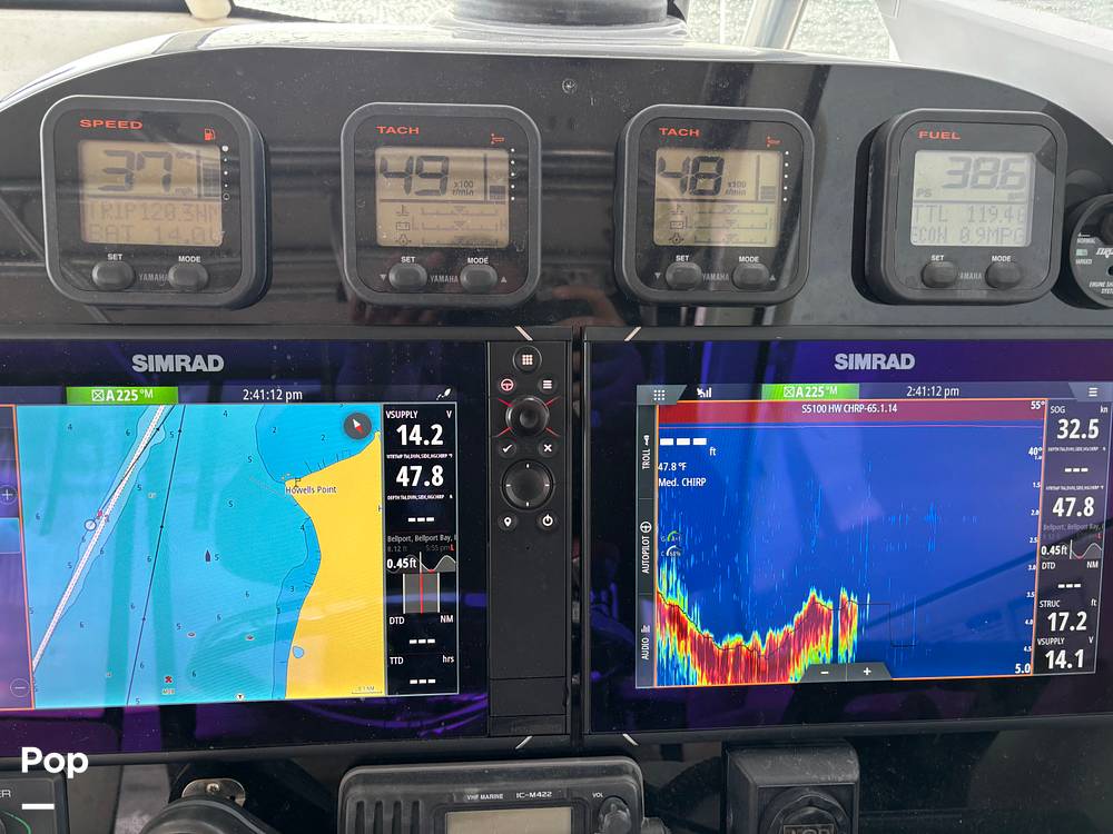 Slide: The Image of Pursuit 3370 Offshore Express 2006 - 15098257