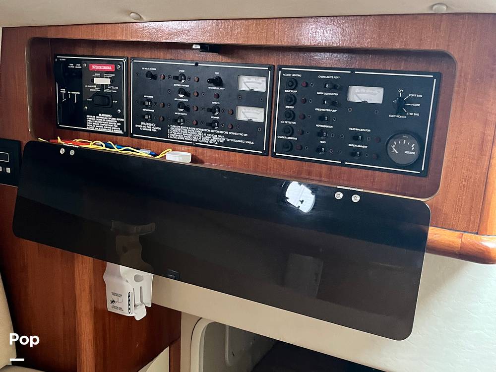 Slide: The Image of Pursuit 3370 Offshore Express 2006 - 15156960