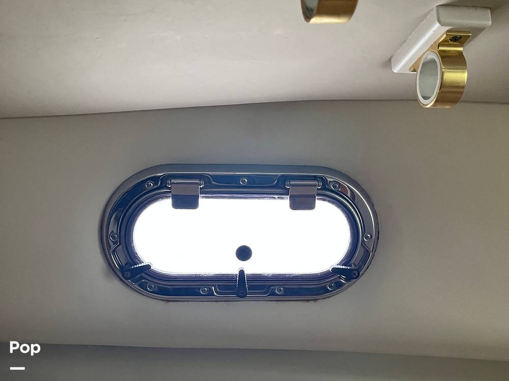 Slide: The Image of Pursuit 3370 Offshore Express 2006 - 15156987