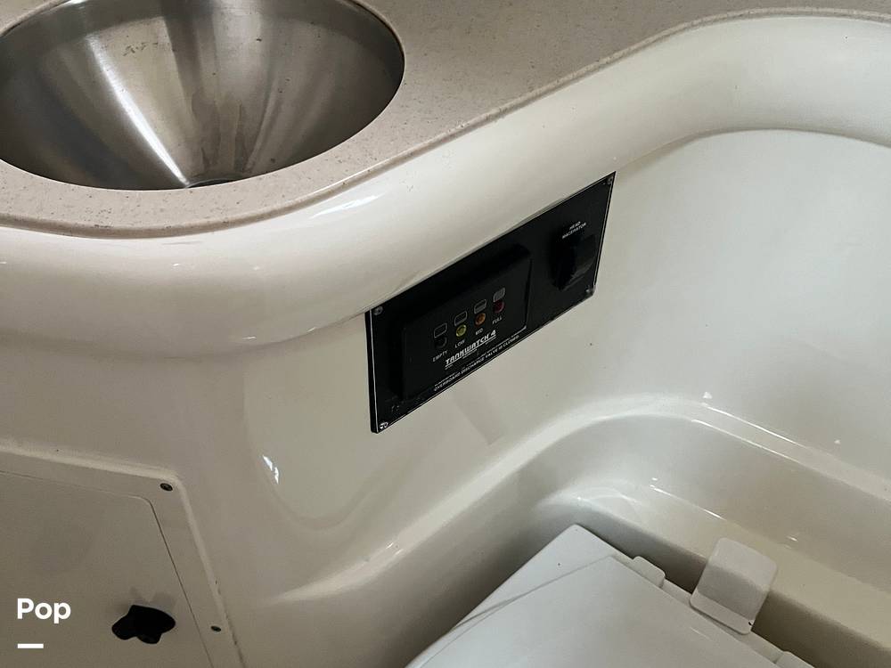 Slide: The Image of Pursuit 3370 Offshore Express 2006 - 15156993