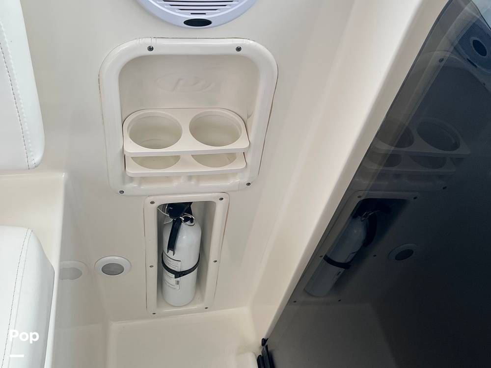 Slide: The Image of Pursuit 3370 Offshore Express 2006 - 15156996