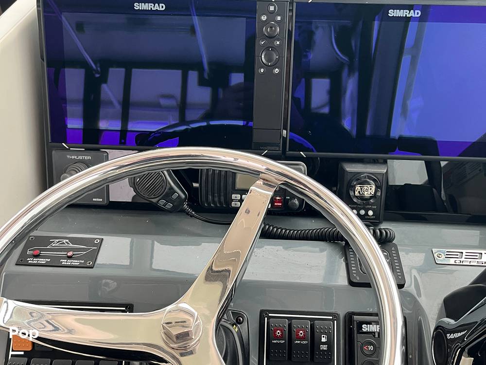 Slide: The Image of Pursuit 3370 Offshore Express 2006 - 15157004