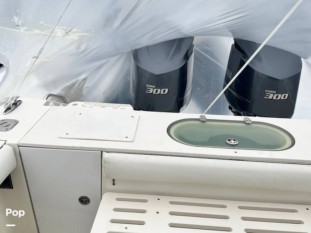 Slide: The Image of Pursuit 3370 Offshore Express 2006 - 15157009