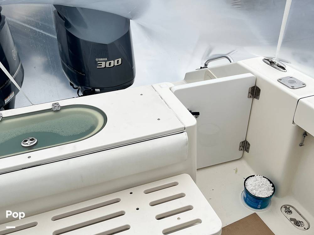 Slide: The Image of Pursuit 3370 Offshore Express 2006 - 15157010